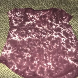 American Eagle v-neck